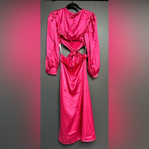 NEW Rahi Cierra Cut Out Back Dress Fuschia M - Picture 5 of 7